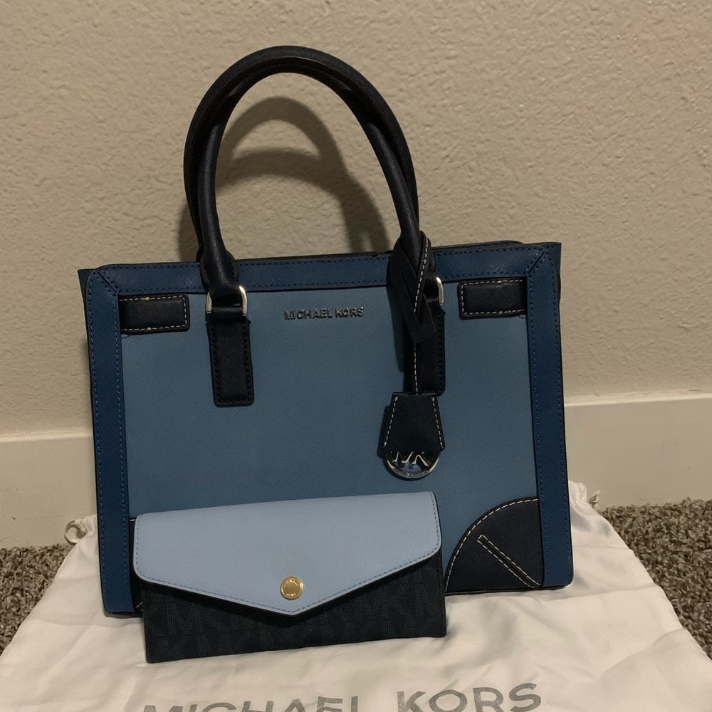 MK bag and wallet